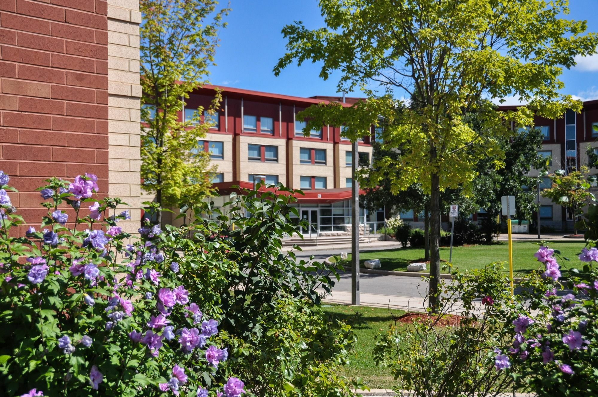 Residence & Conference Centre - Oakville Exterior photo